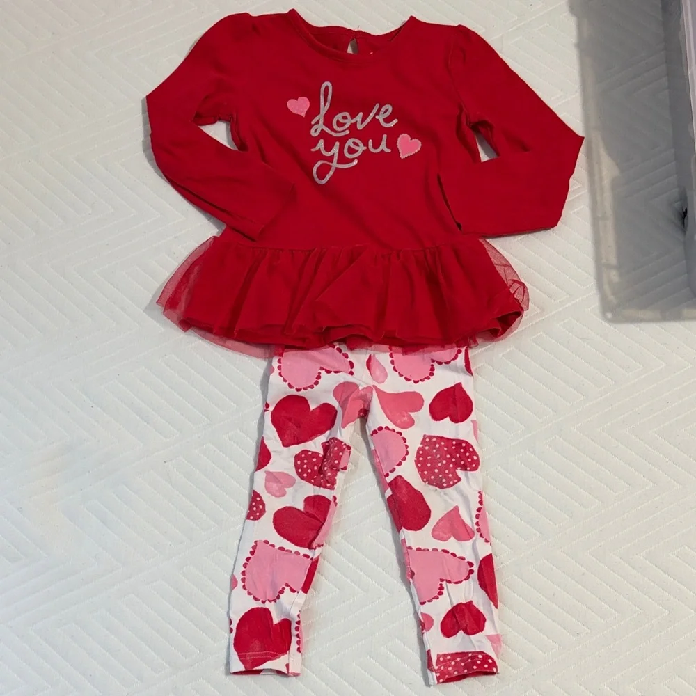 🛍️BOGO🛍️Matching Carter's Love You Top and Heart Leggings - Picture 1 of 3